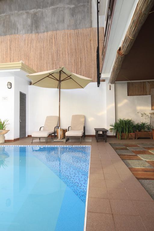 Bluewaves Westcliff Villa Balabag  Dış mekan fotoğraf